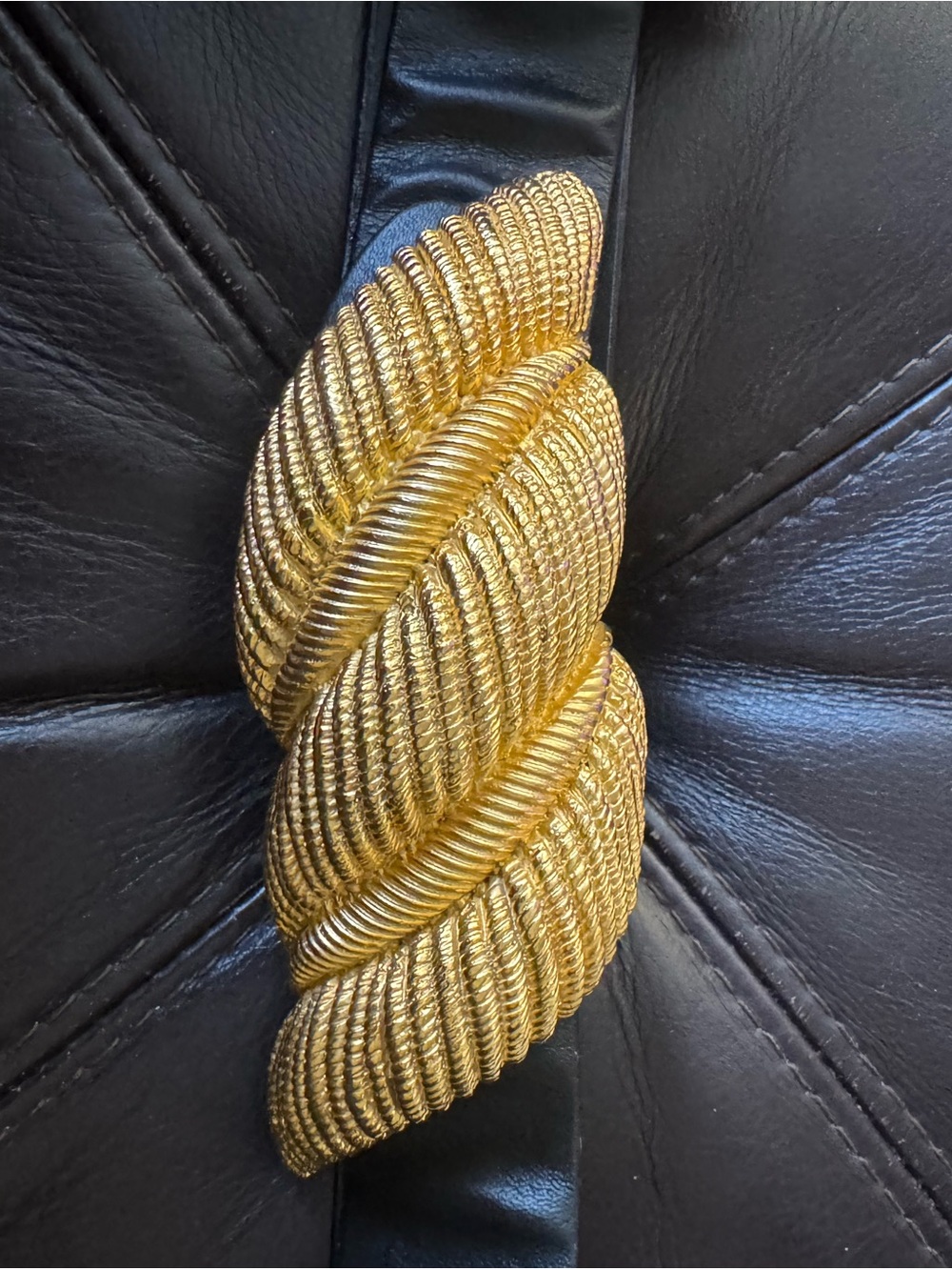 Black Leather Belt with Gold Leaf Buckle - Picture 4 of 5